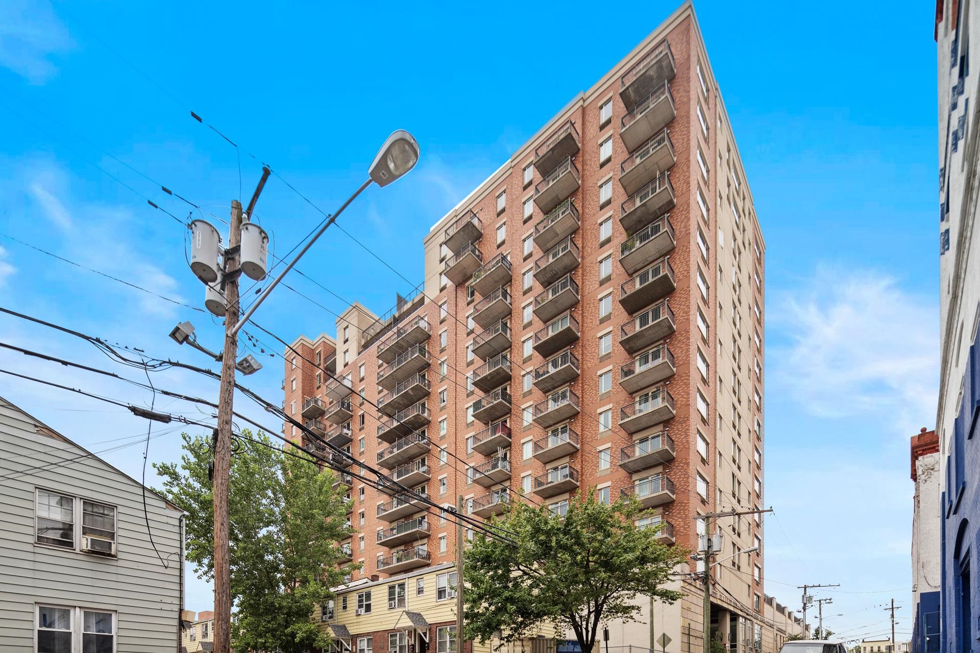 3312 Hudson Ave #7D, Union City, New Jersey image 2
