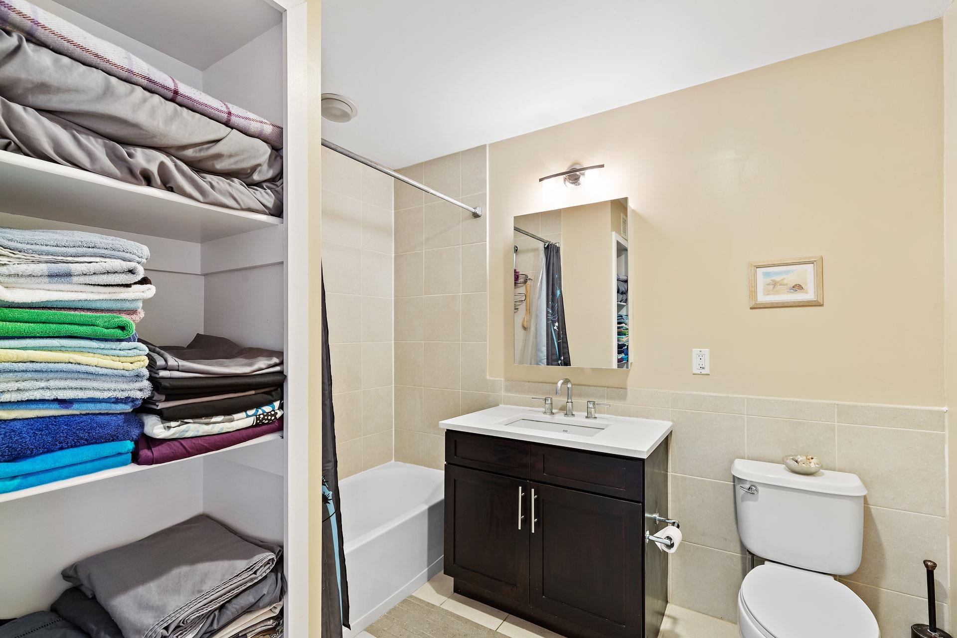 3312 Hudson Ave #7D, Union City, New Jersey image 22