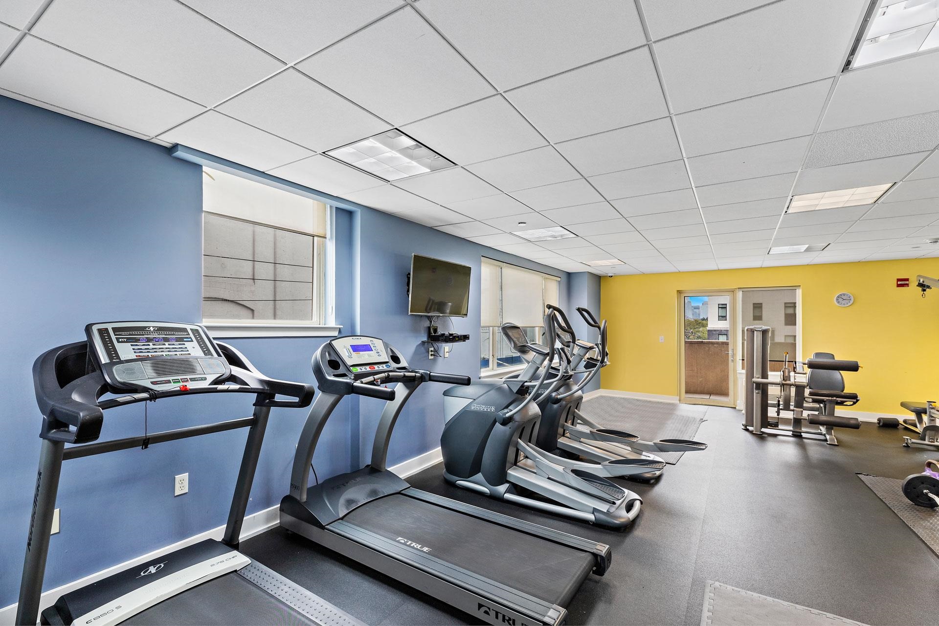 3312 Hudson Ave #7D, Union City, New Jersey image 25