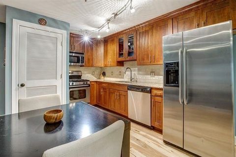 Condo For Sale - 1720 New York Ave #205<br/> Union City, NJ 07087