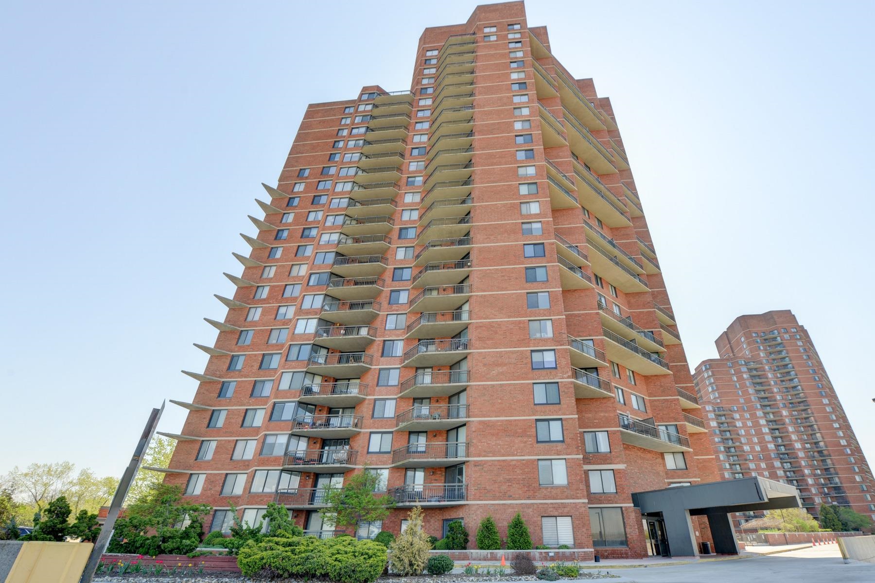 525 Harmon Cove Tower #525, Secaucus, New Jersey image 38
