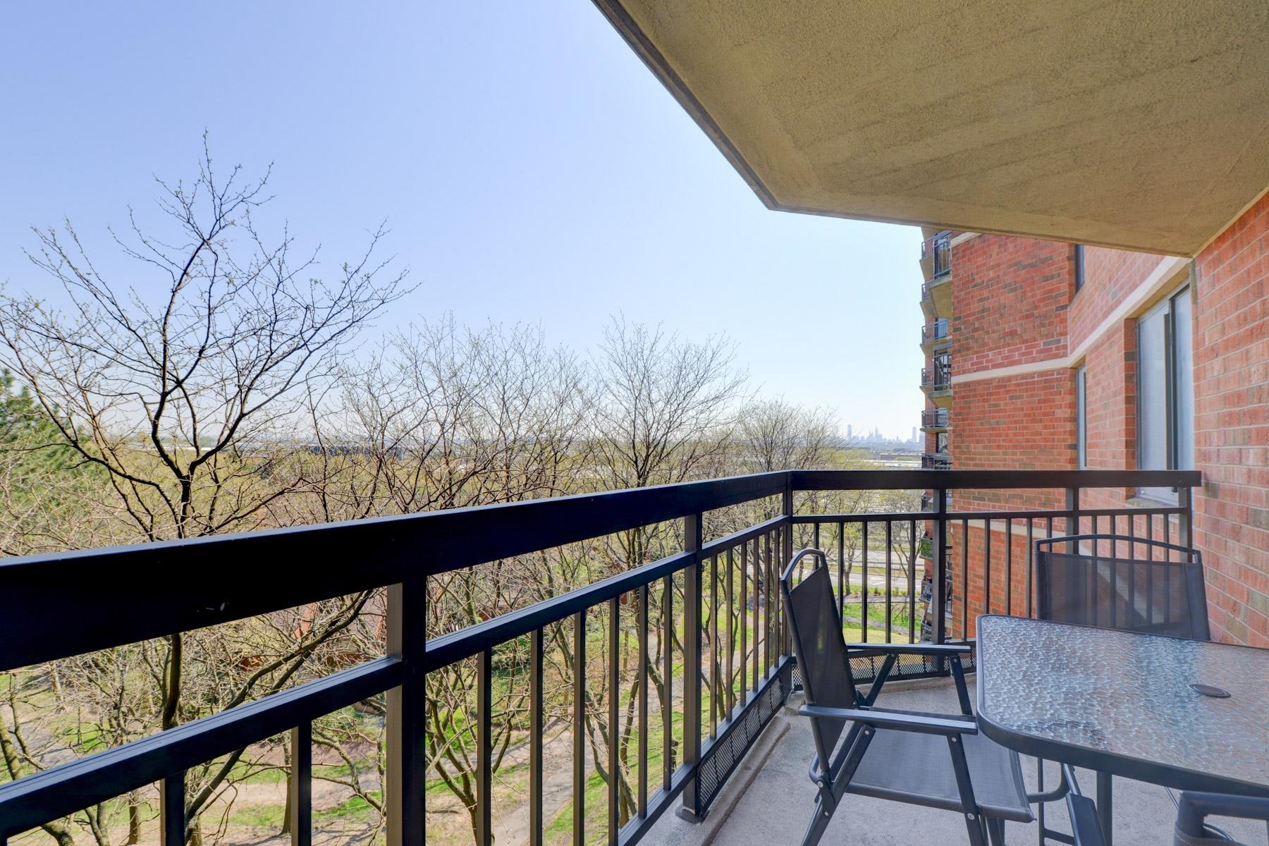 525 Harmon Cove Tower #525, Secaucus, New Jersey image 21