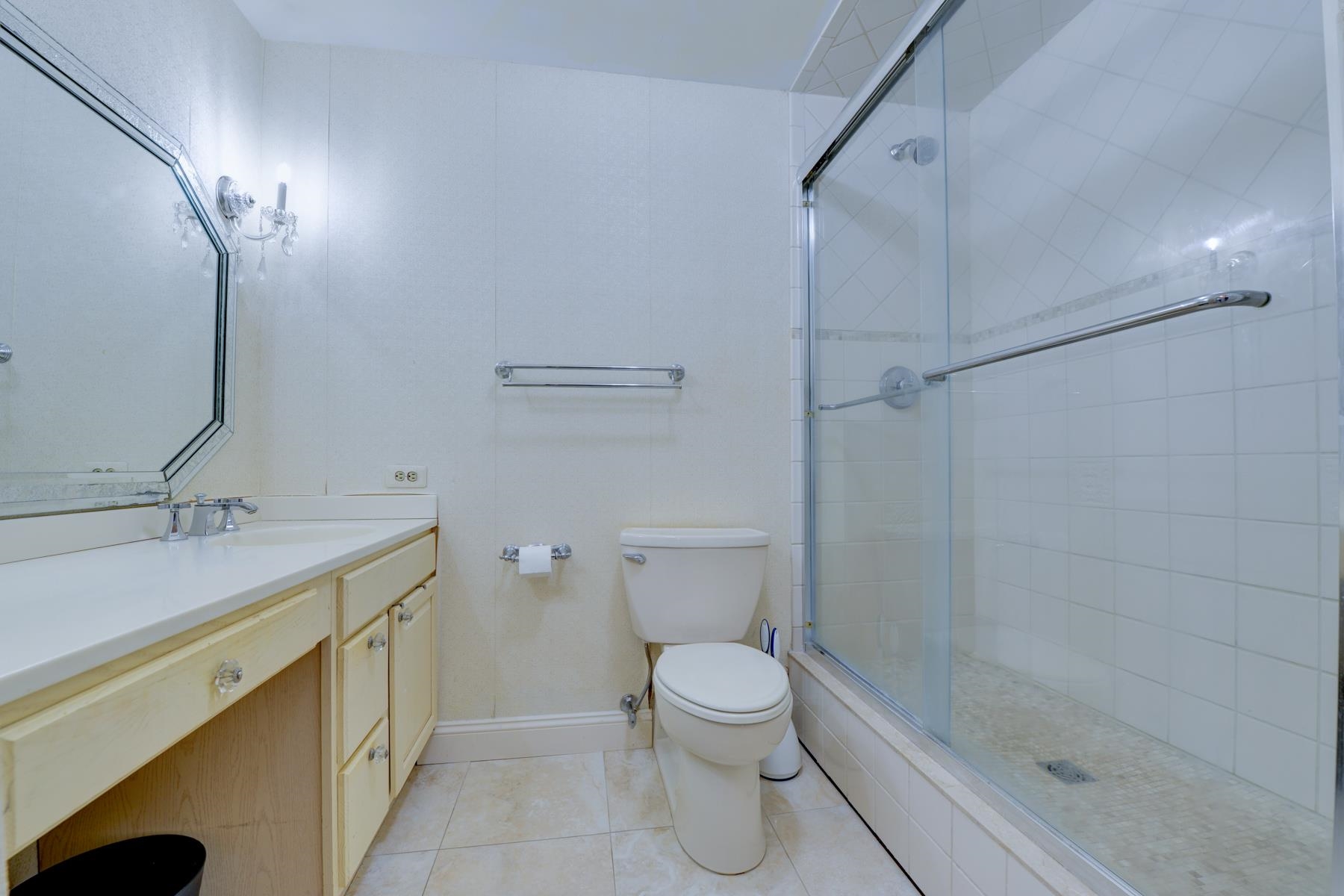 525 Harmon Cove Tower #525, Secaucus, New Jersey image 12