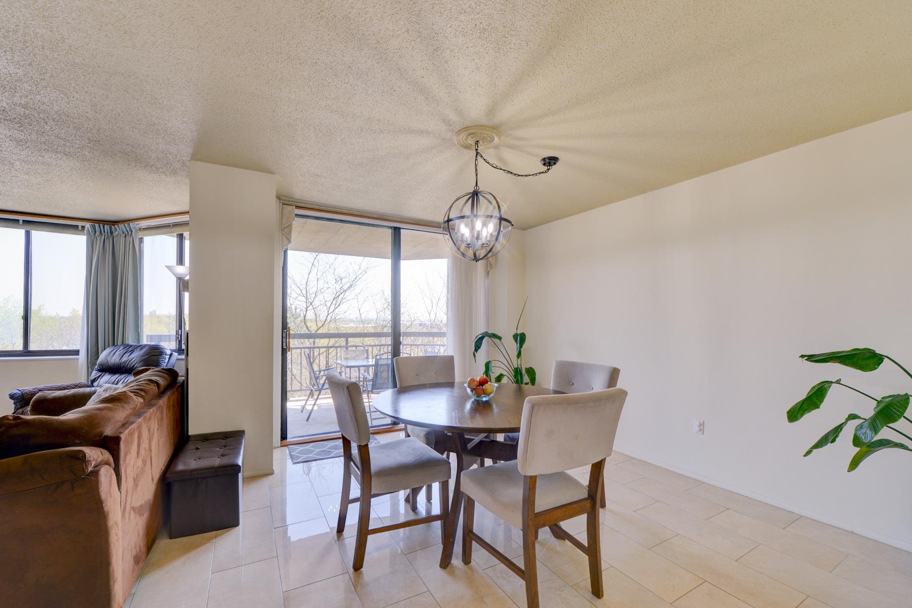 525 Harmon Cove Tower #525, Secaucus, New Jersey image 4