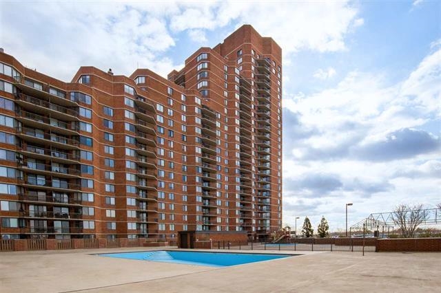525 Harmon Cove Tower #525, Secaucus, New Jersey image 44