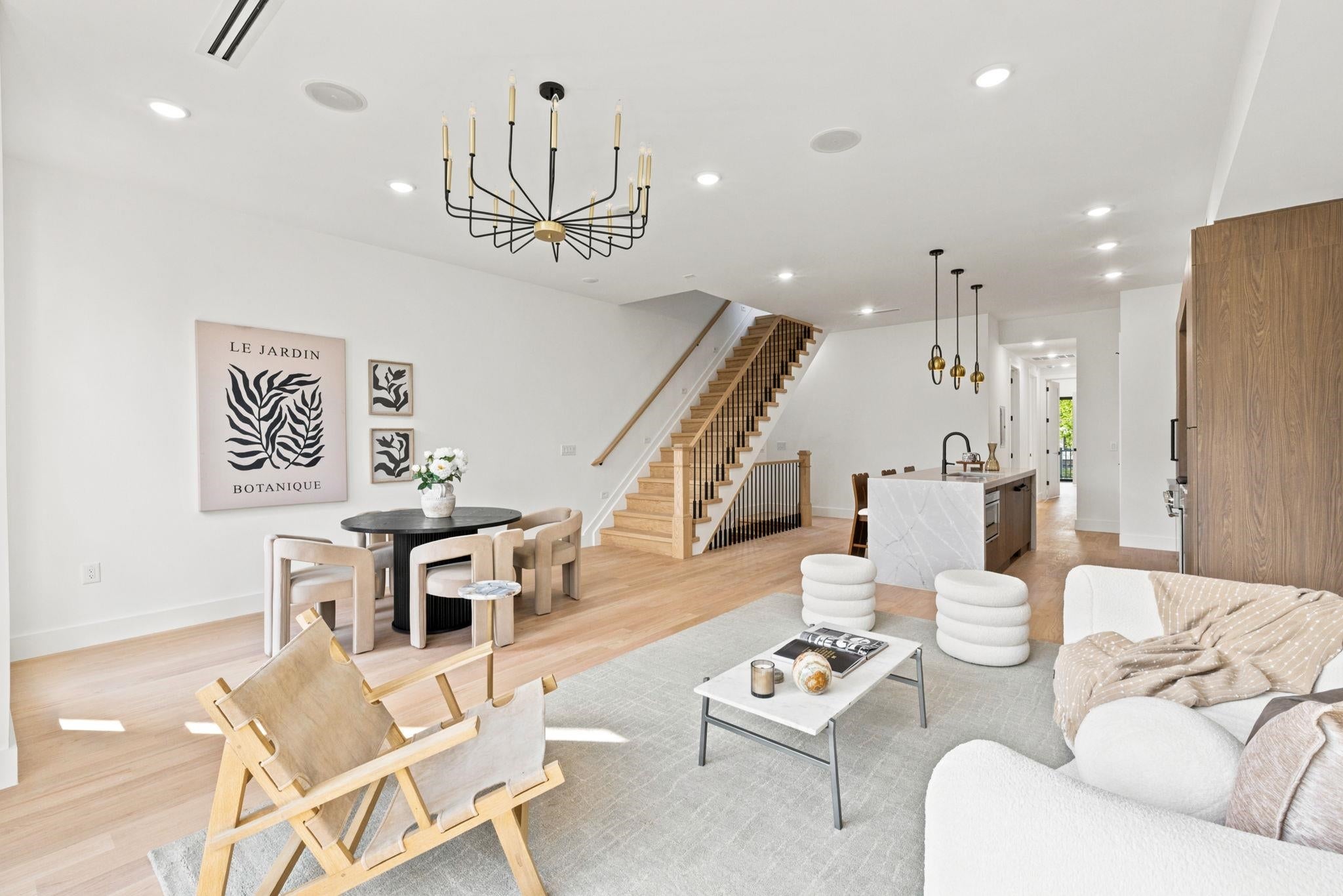 42 WAVERLY ST 2