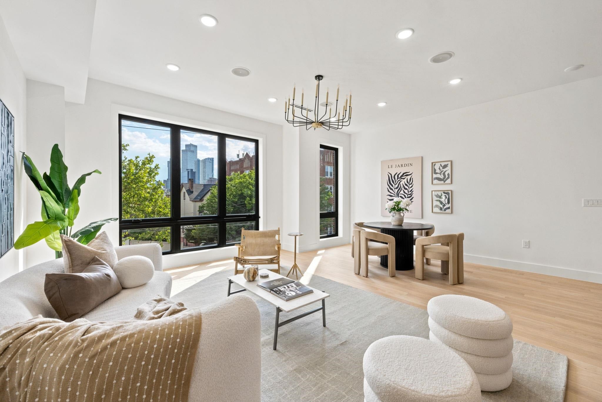 42 WAVERLY ST 2