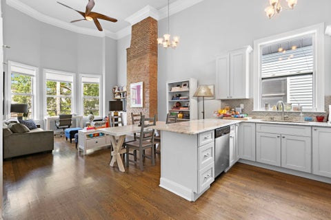 Apartment For Rent - 61 Reservoir Ave #3<br/> Jersey City, NJ 07307