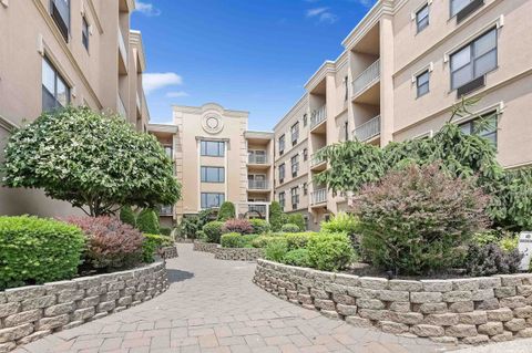 Condo For Sale - 8915 Bergenwood Ave #14<br/> North Bergen, NJ 07047