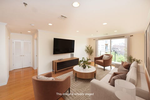 Condo For Sale - 659 1st St #413<br/> Hoboken, NJ 07030