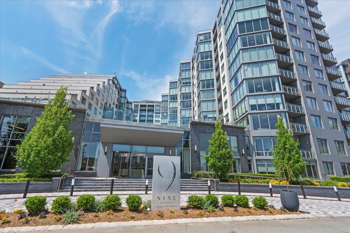 9 Avenue At Port Imperial #416, West New York, New Jersey image 29