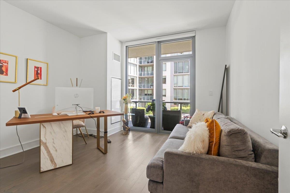9 Avenue At Port Imperial #416, West New York, New Jersey image 18