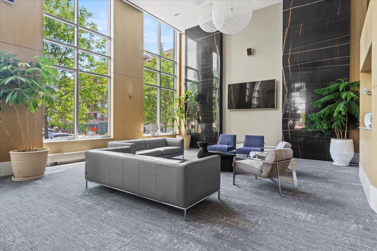 9 Avenue At Port Imperial #416, West New York, New Jersey image 24