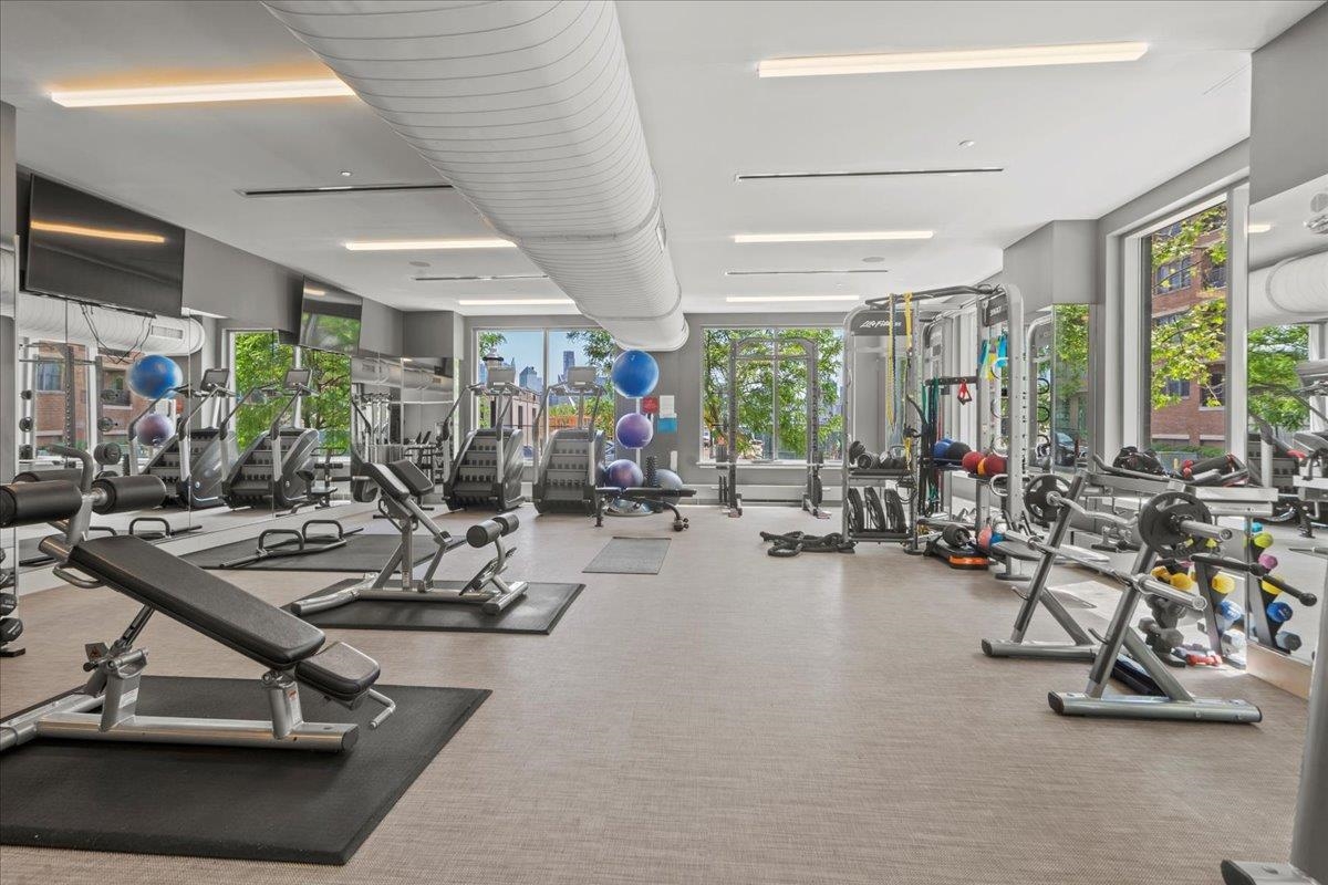 9 Avenue At Port Imperial #416, West New York, New Jersey image 31