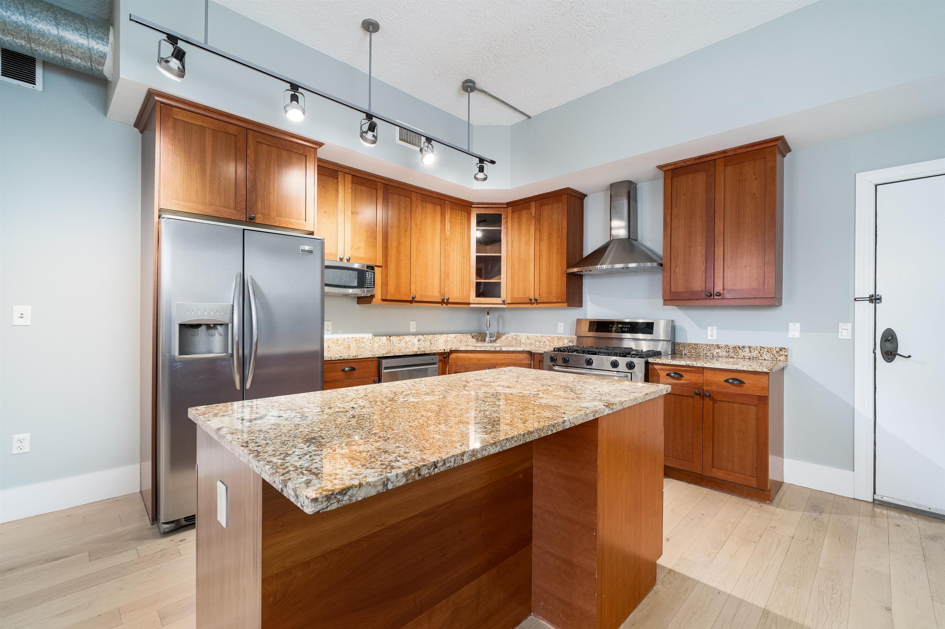 100 Paterson Plank Rd #408, Jersey City, New Jersey image 3