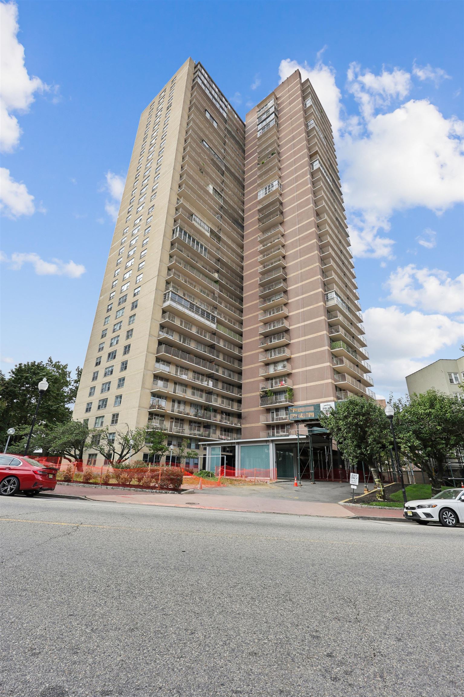 6040 Boulevard #24F, West New York, New Jersey image 24