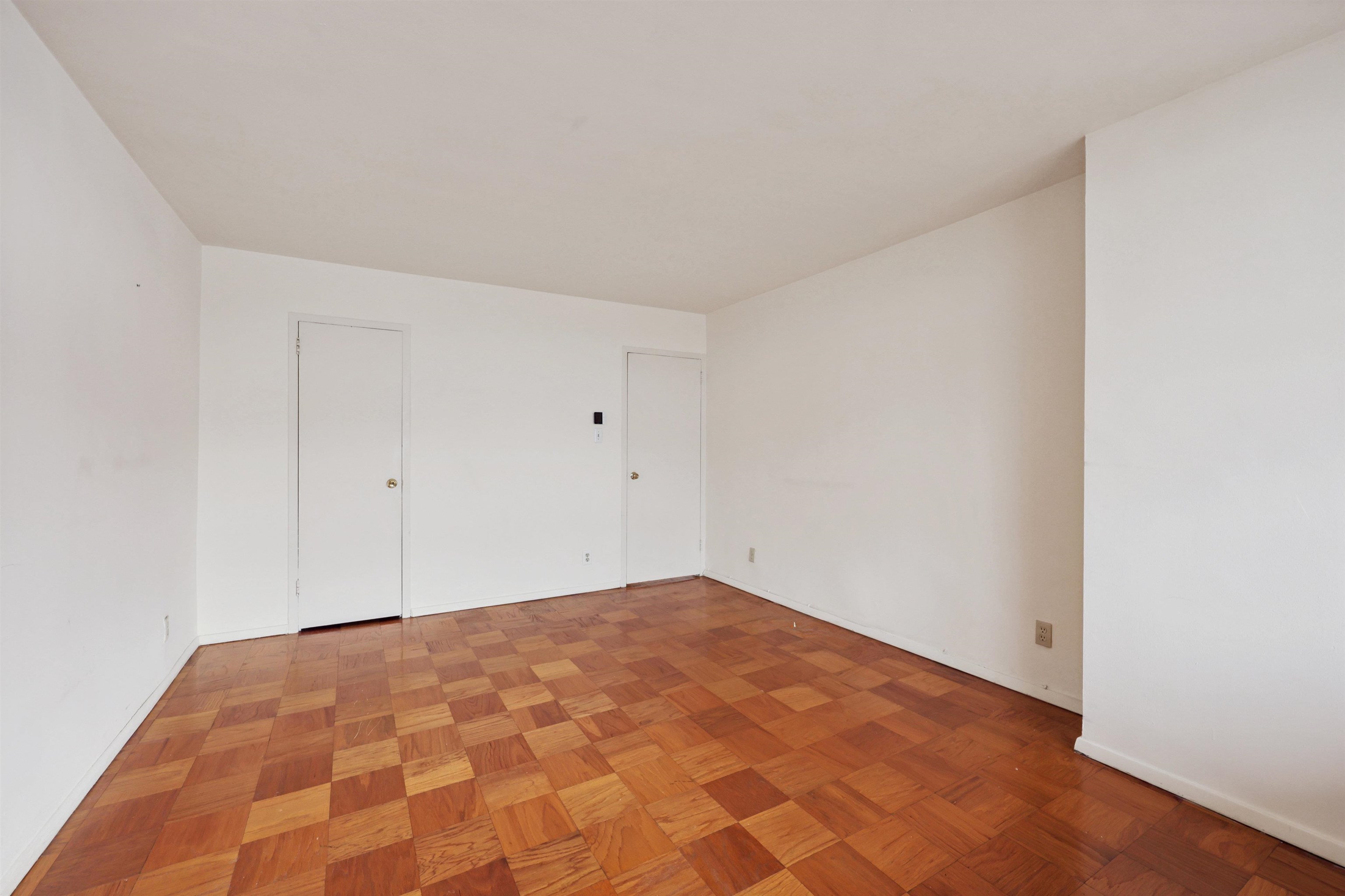 6040 Boulevard #24F, West New York, New Jersey image 11