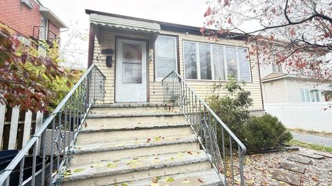 Homes For Sale - 1809 43rd St<br/> North Bergen, NJ 07047