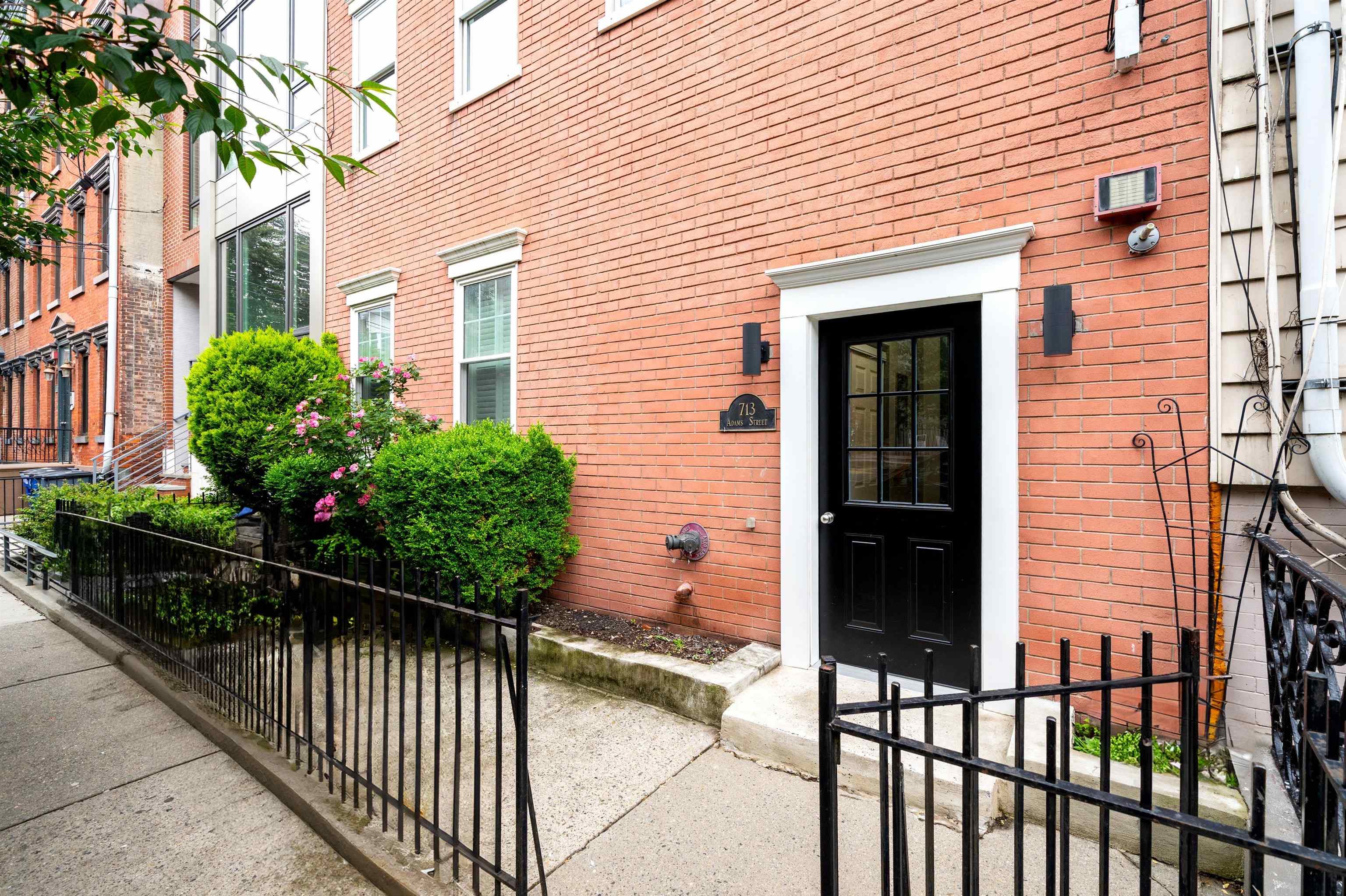 713 Adams St #3, Hoboken, New Jersey image 26