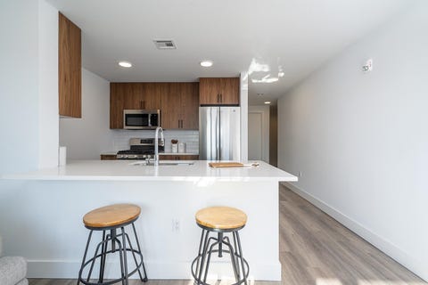 Homes For Rent - 1410 Palisade Ave #202<br/> Union City, NJ 07087