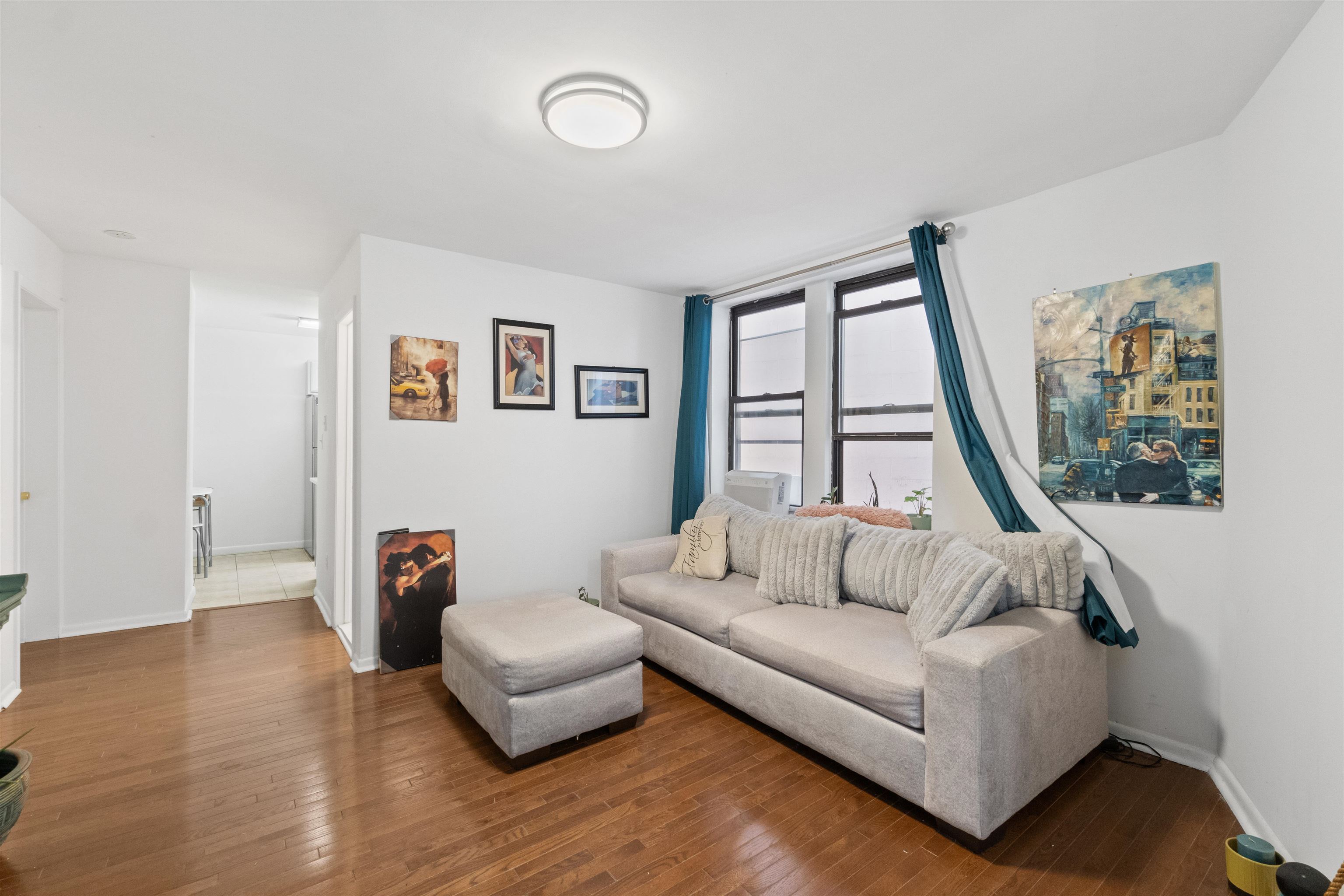 1677 Kennedy Blvd #11, Jersey City, New Jersey image 3