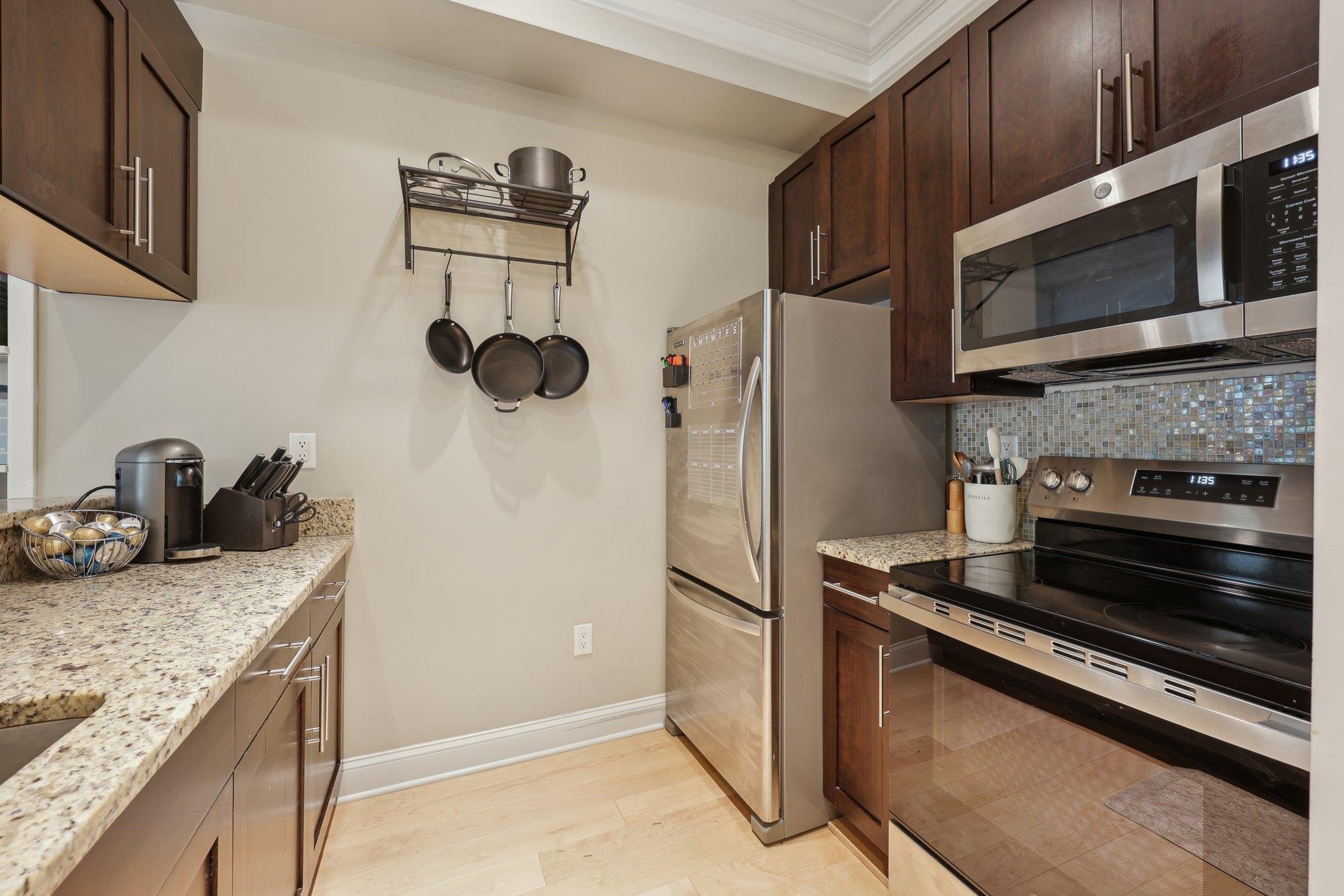 96 Tidewater St #2B, Jersey City, New Jersey image 5