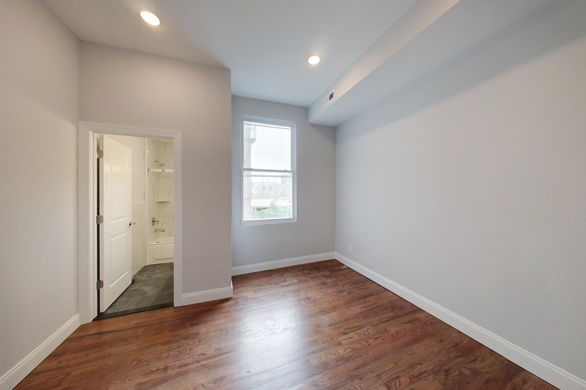 130 45th St #6, Union City, New Jersey image 6