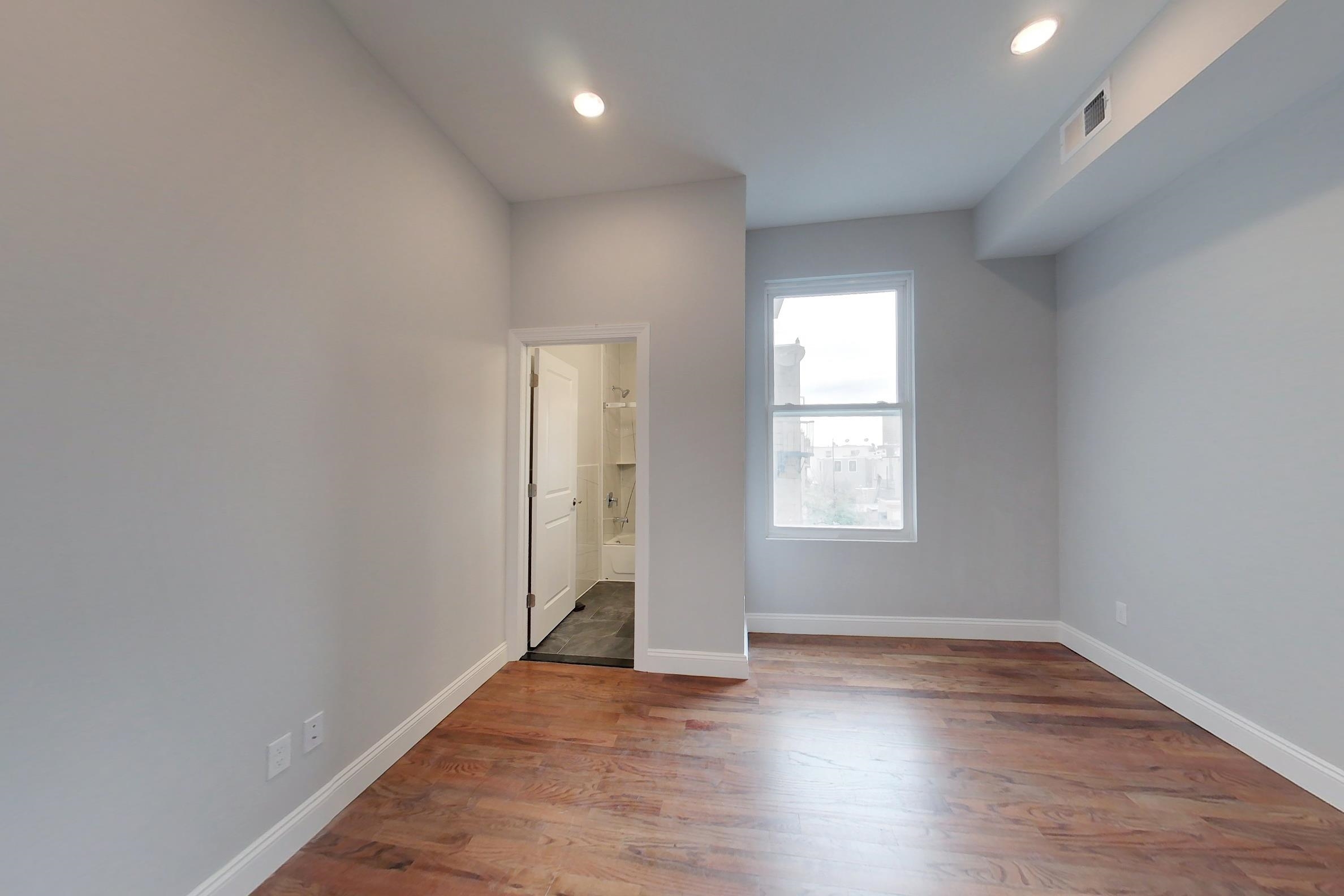 130 45th St #6, Union City, New Jersey image 12