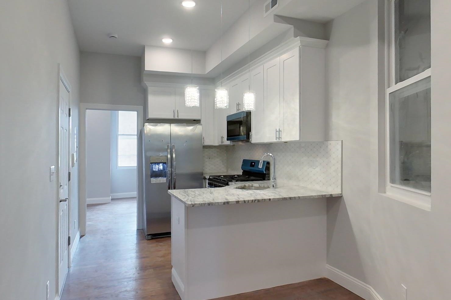 130 45th St #6, Union City, New Jersey image 3
