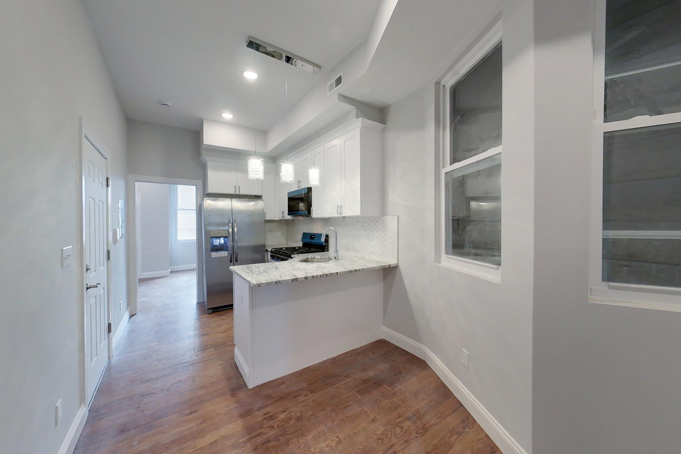 130 45th St #6, Union City, New Jersey image 2