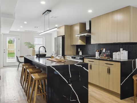 63 Jefferson Ave Unit 1, Jersey City, Heights, NJ 07307 - MLS#: 250009264