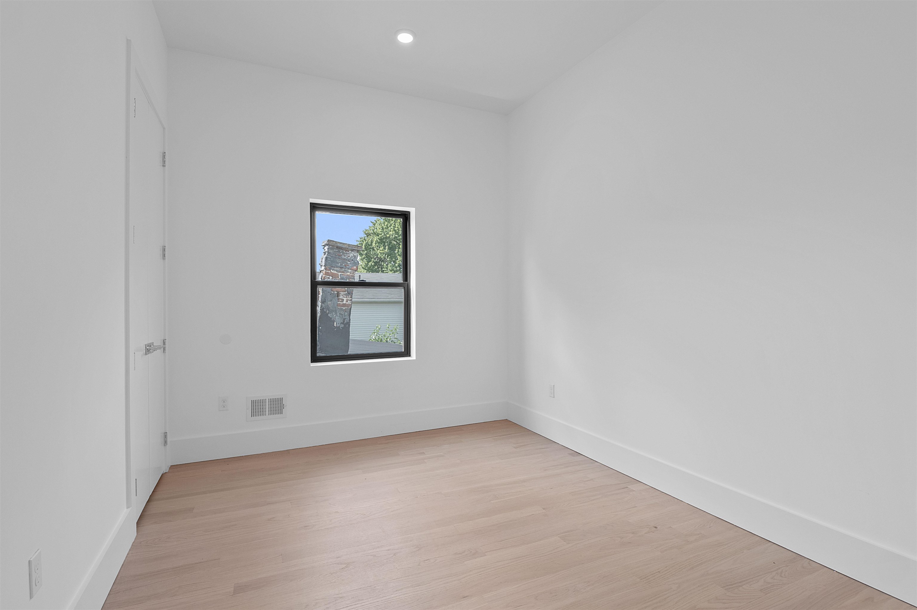 206 Fulton Ave #2, Jersey City, New Jersey image 20