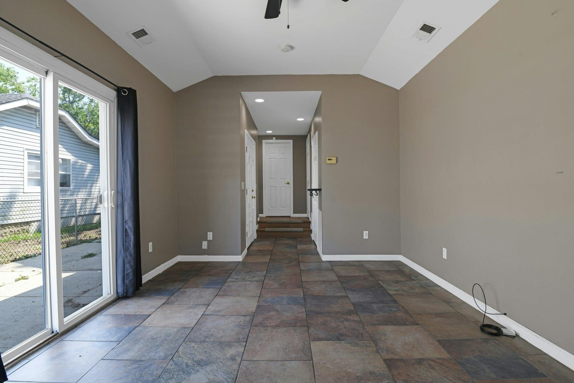 385 Shoreland Circle, SOUTH AMBOY, New Jersey image 19