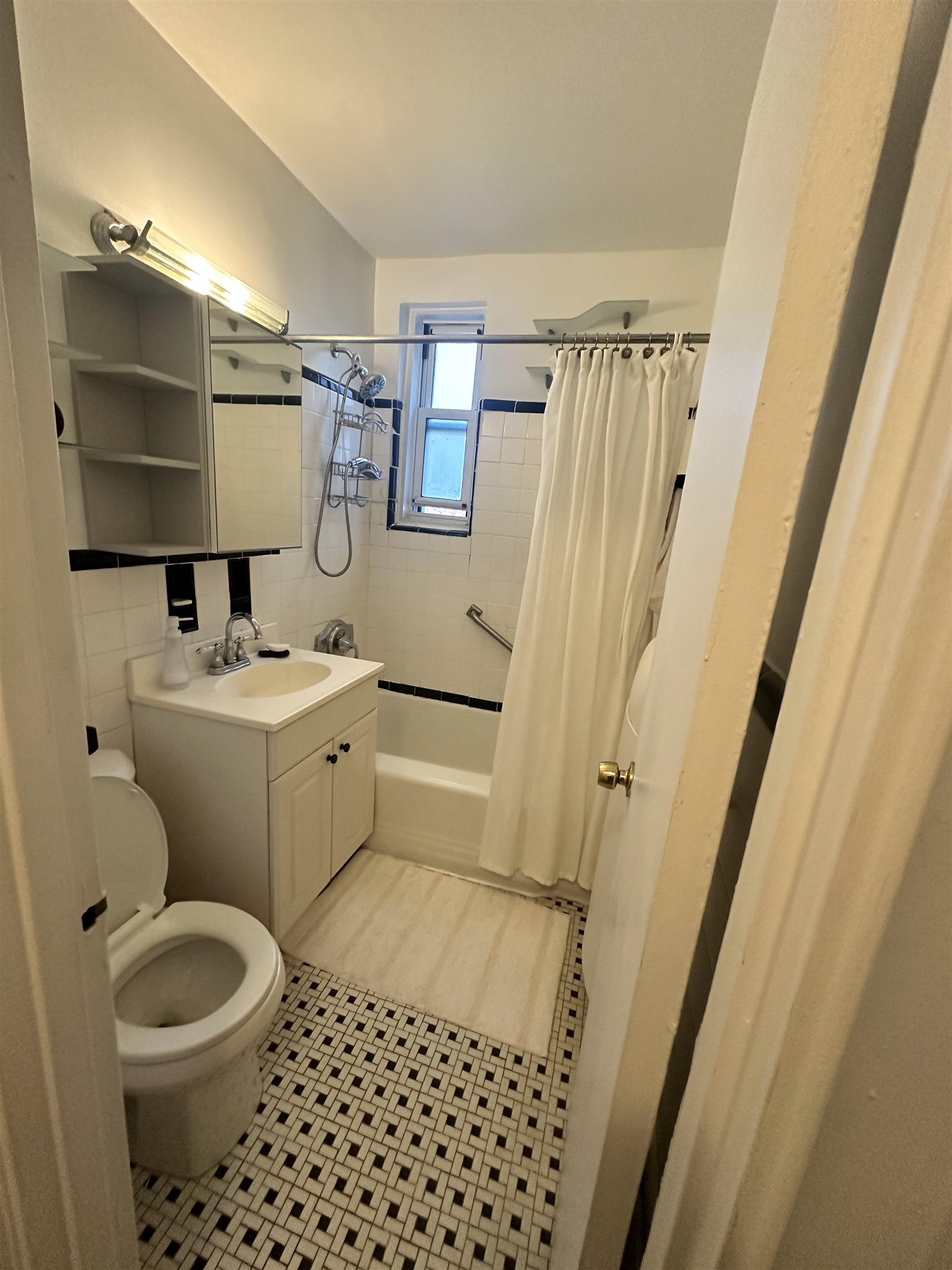 8700 Blvd East #4C, North Bergen, New Jersey image 11