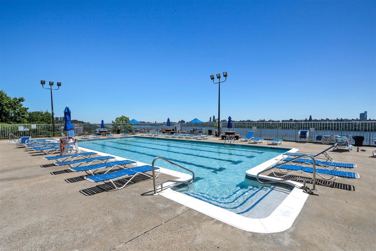 8700 Blvd East #4C, North Bergen, New Jersey image 5