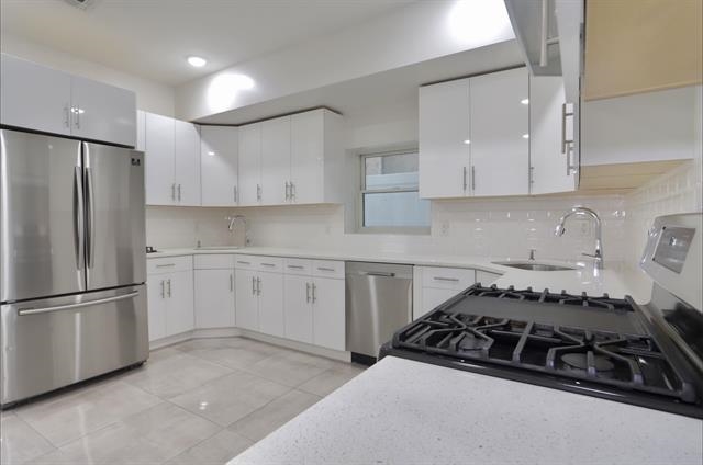 647 OCEAN AVE 1