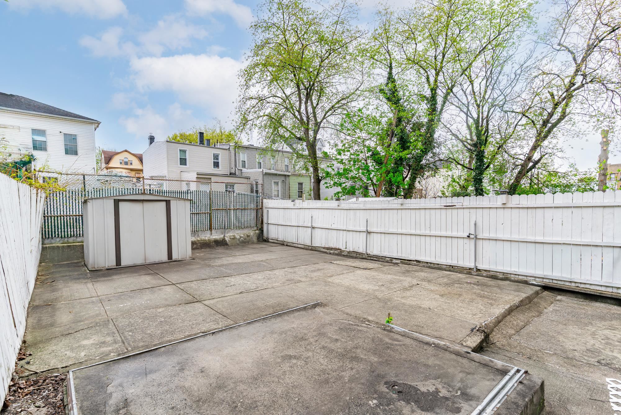 27 Lexington Ave, Jersey City, New Jersey image 7