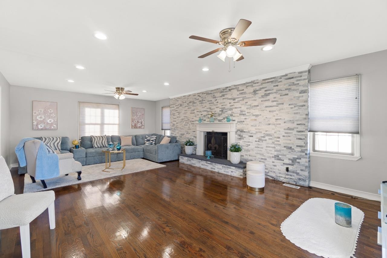 97 Avenue E, Lodi, New Jersey image 19