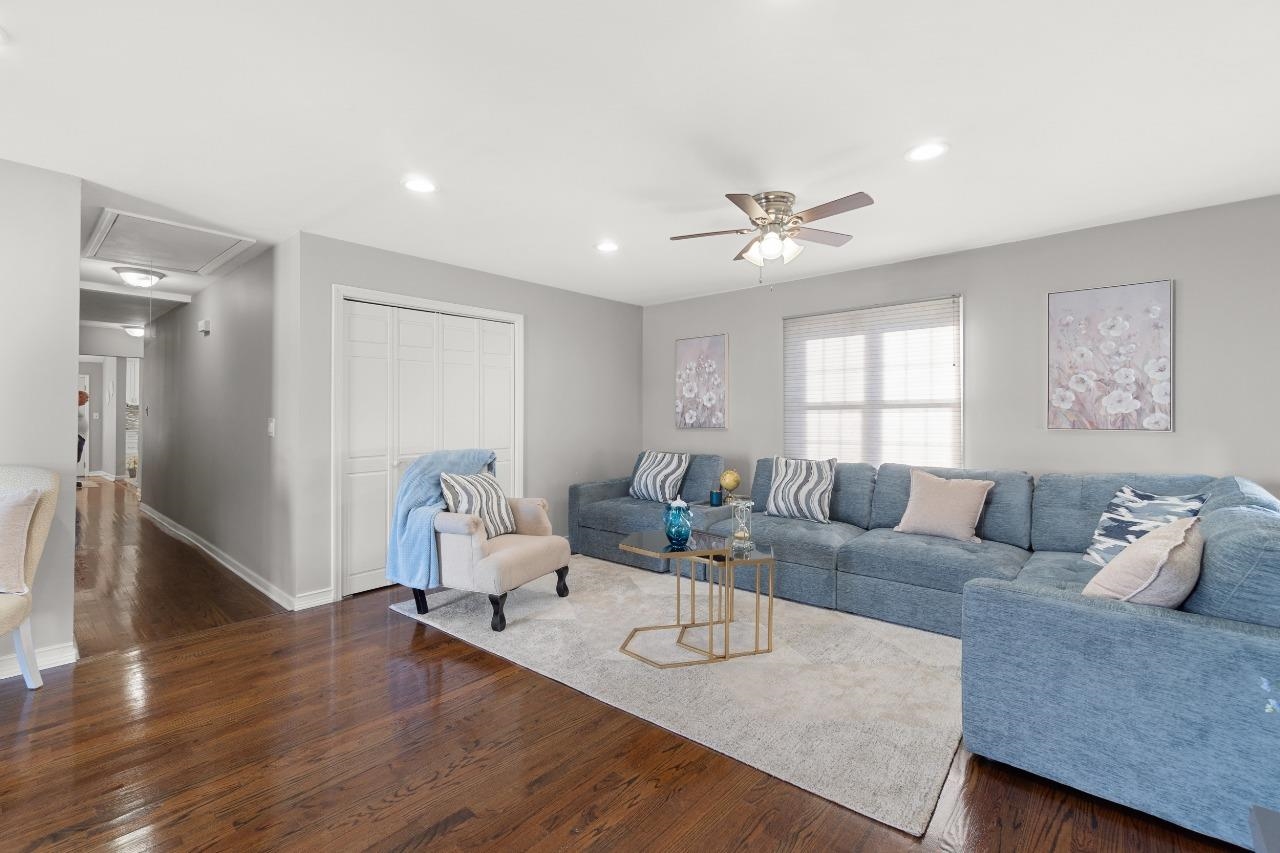 97 Avenue E, Lodi, New Jersey image 17