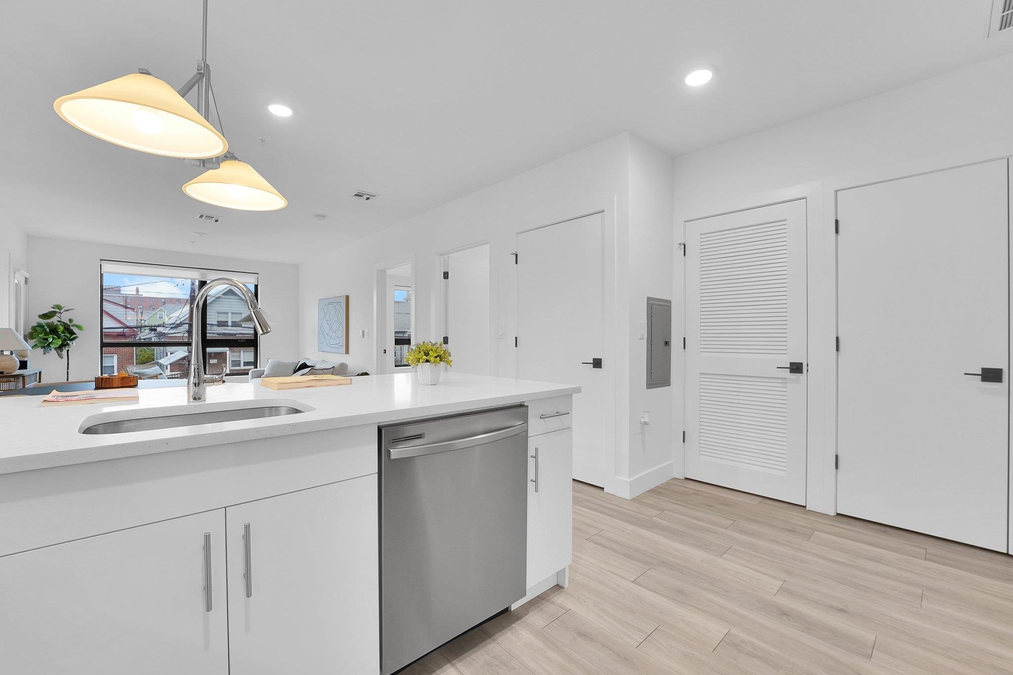 117 West 2nd St #202, Bayonne, New Jersey image 4