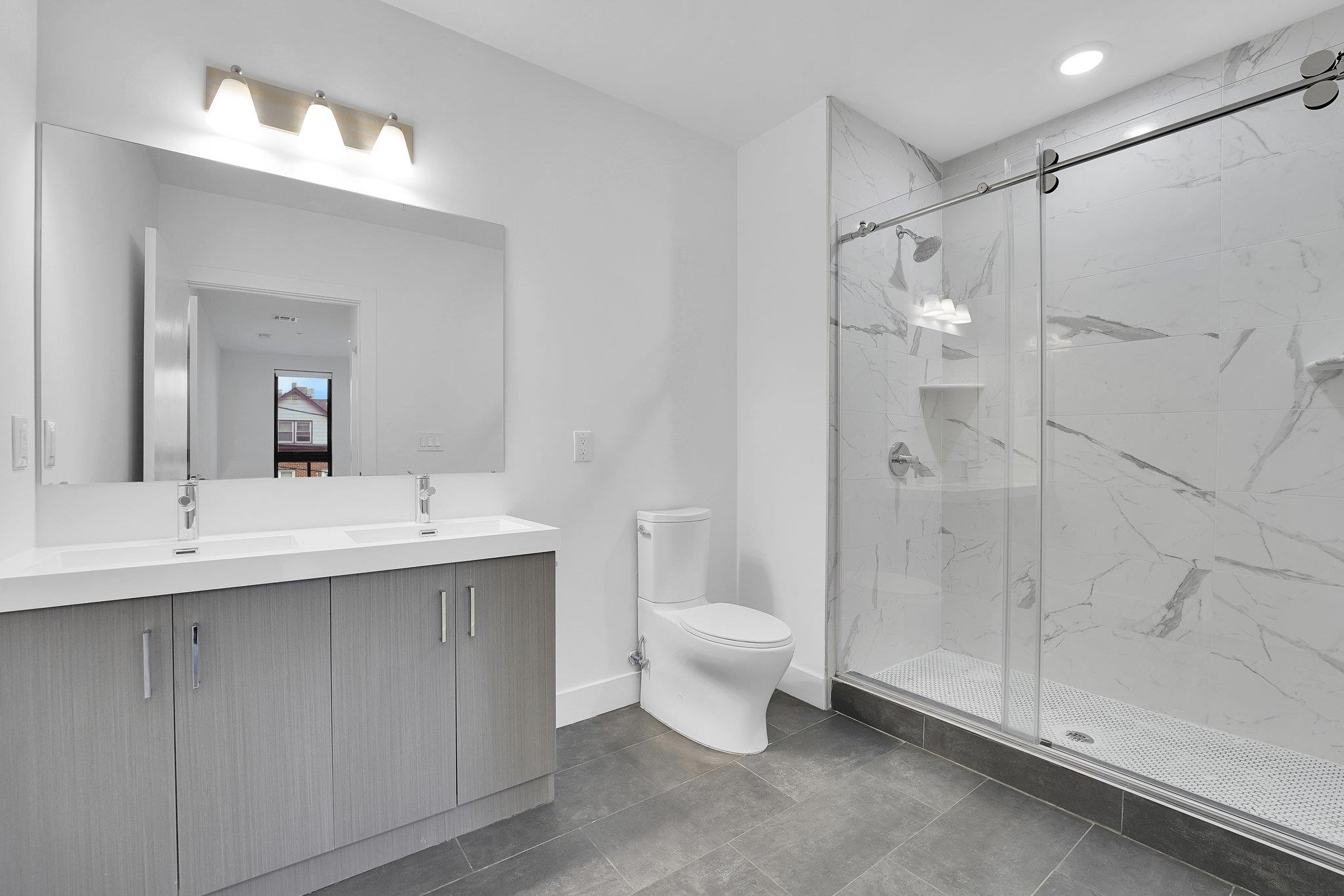 117 West 2nd St #202, Bayonne, New Jersey image 17
