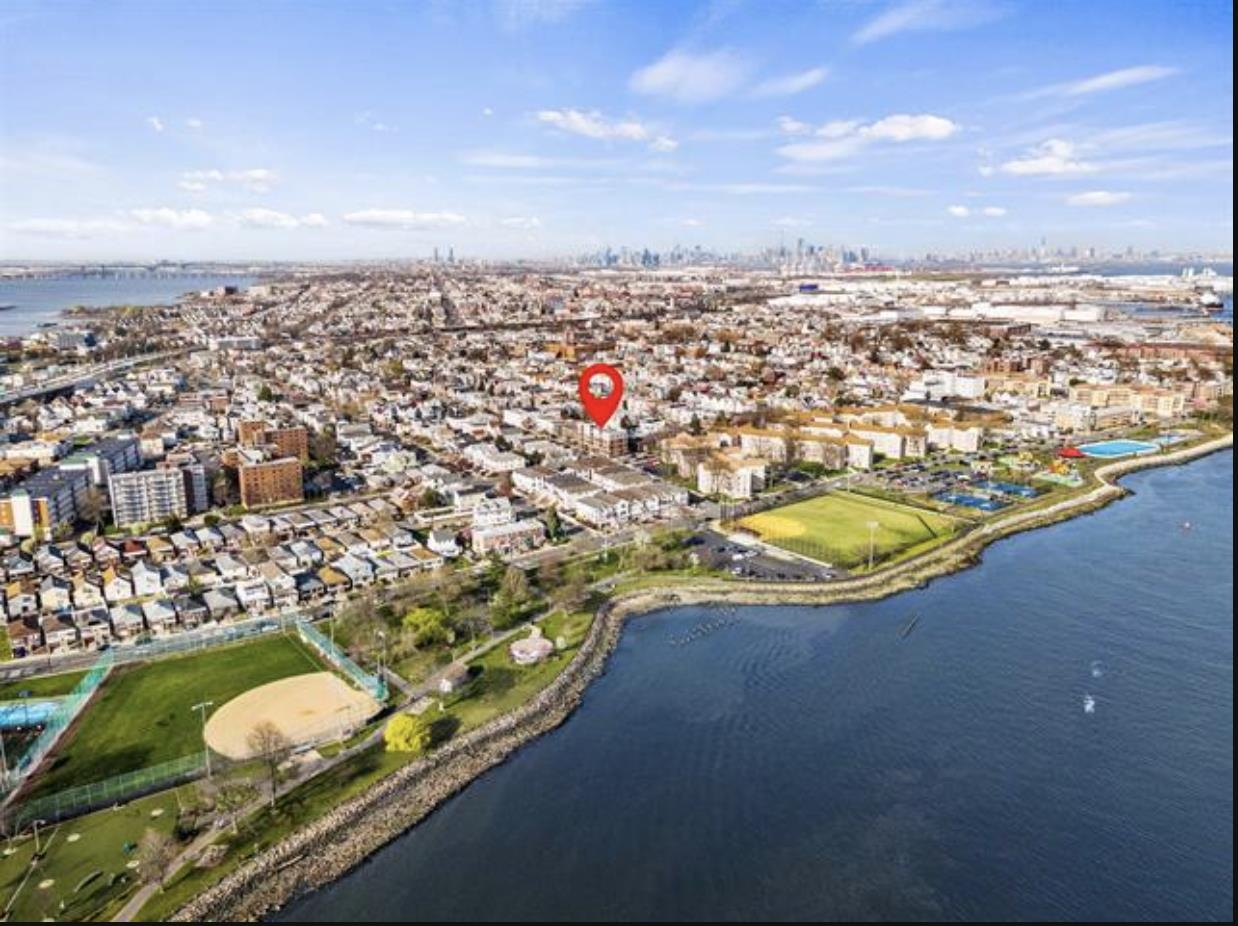 117 West 2nd St #202, Bayonne, New Jersey image 31