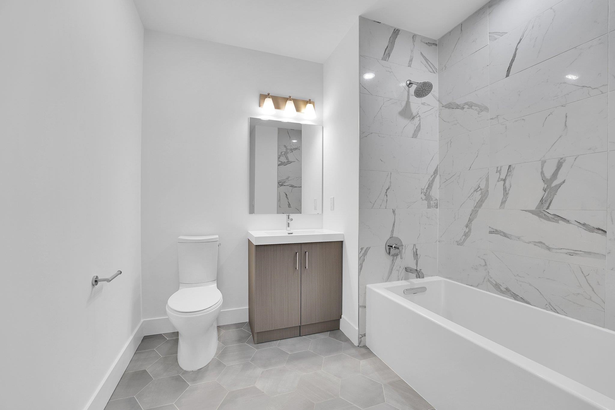 117 West 2nd St #202, Bayonne, New Jersey image 19