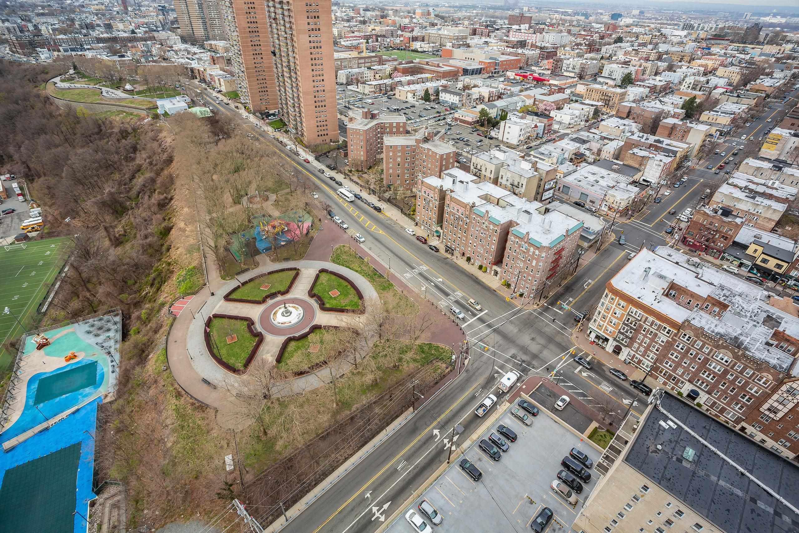 6040 Blvd East #27H, West New York, New Jersey image 30