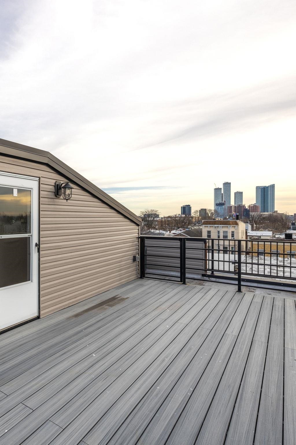 89 Lincoln St #2, Jersey City, New Jersey image 36