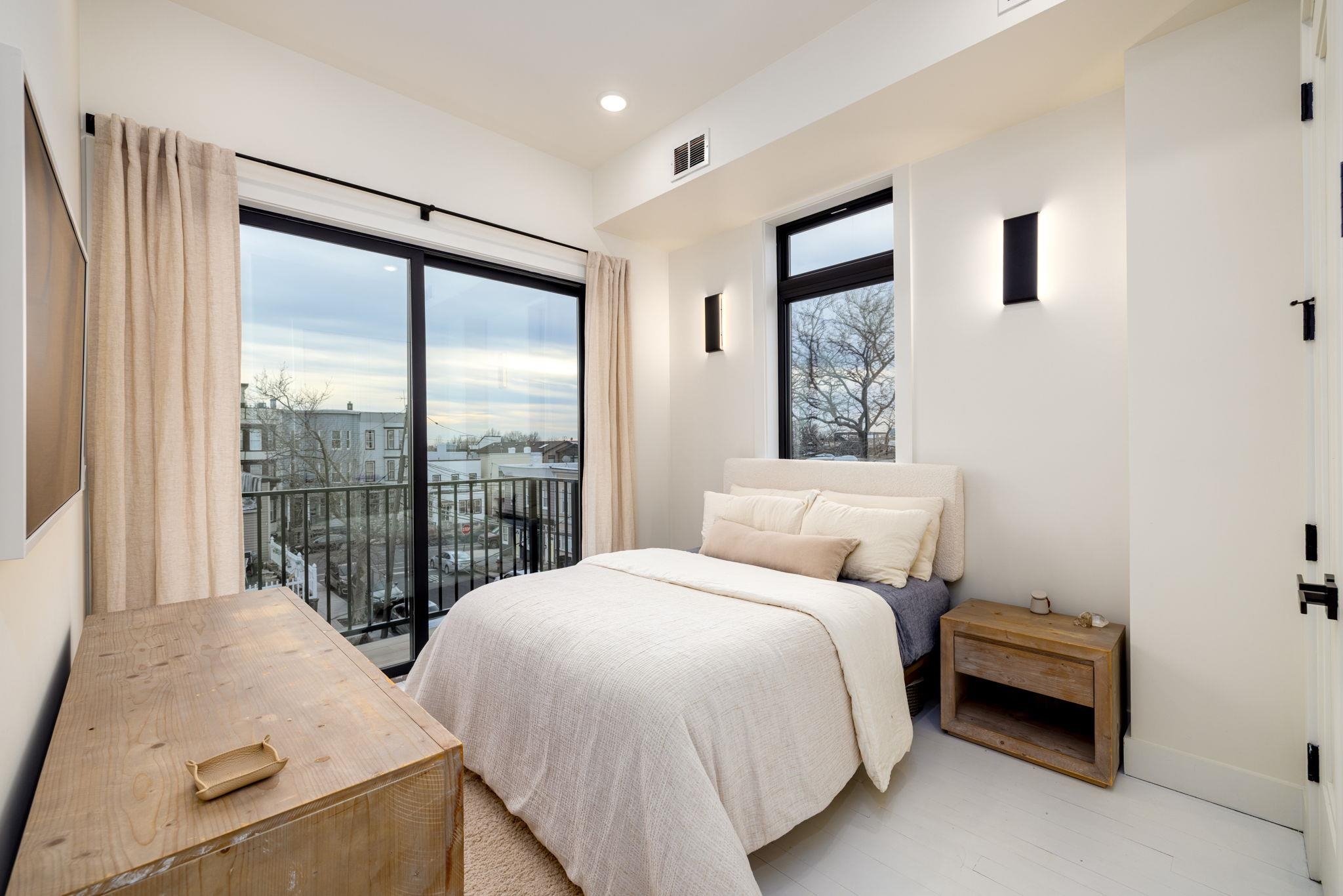 89 Lincoln St #2, Jersey City, New Jersey image 15