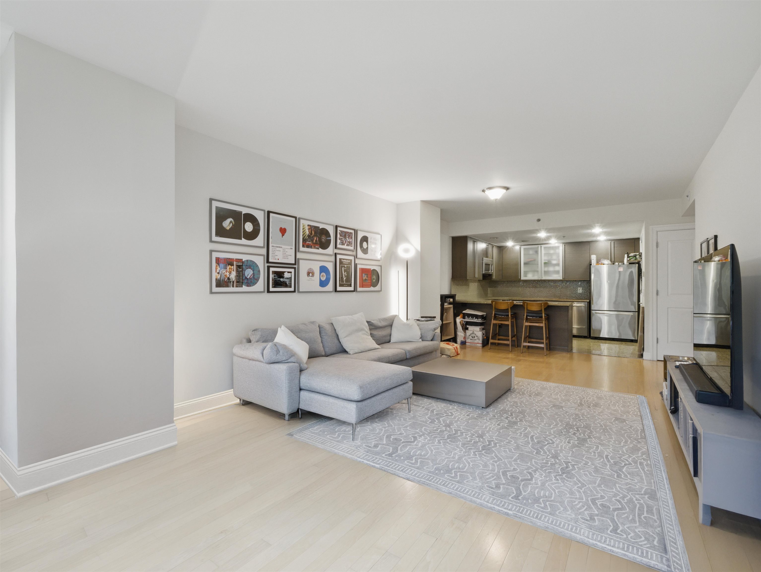 10 Regent St #308, Jersey City, New Jersey image 2