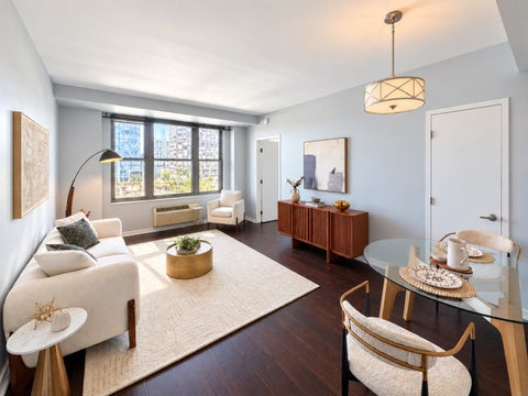 Condo For Sale - 149 Essex St #5S<br/> Jersey City, NJ 07302