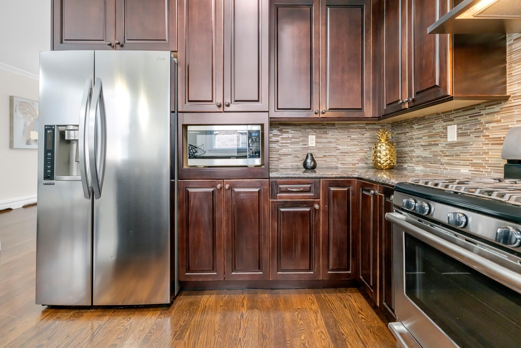 2175 Edwin Ave, Fort Lee, New Jersey image 14