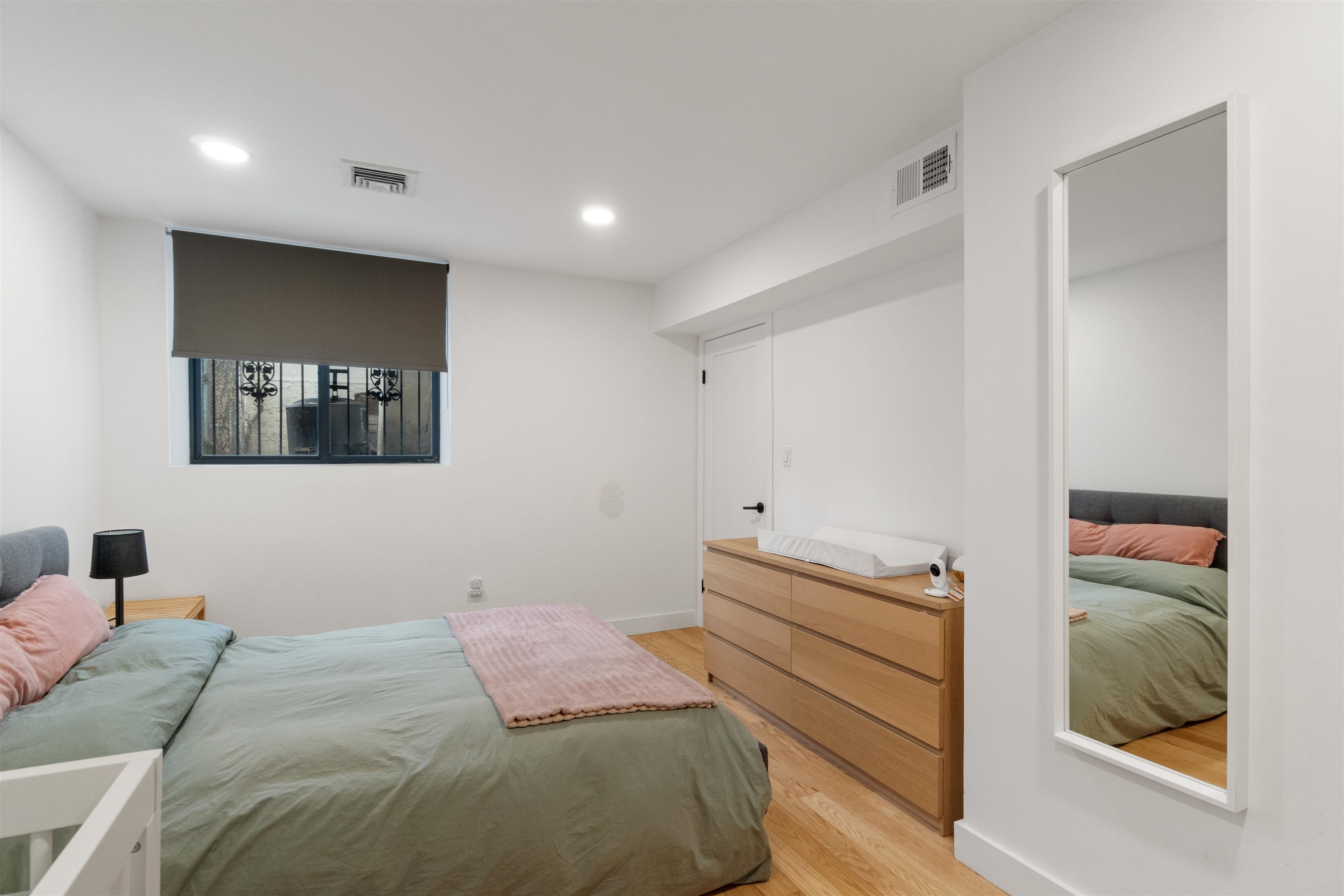 102 Ogden Ave #104, Jersey City, New Jersey image 25